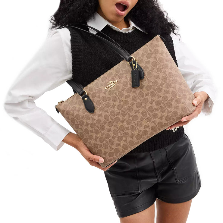 Buy Coach Gallery Tote Bag In Signature Canvas in Tan/ Black CW381 Online in Singapore | PinkOrchard.com