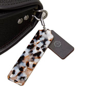 Closeup of Coach Wavy Dinky Bag In Coachtopia Leather - Black CK113