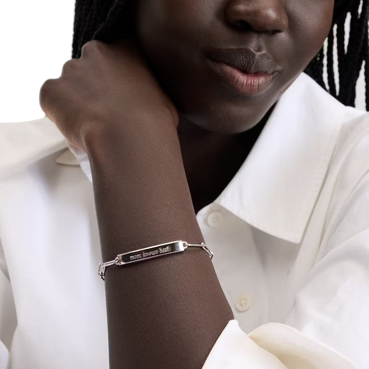 Model Wearing Kate Spade Mom Knows Best Id Bracelet in Silver KL490
