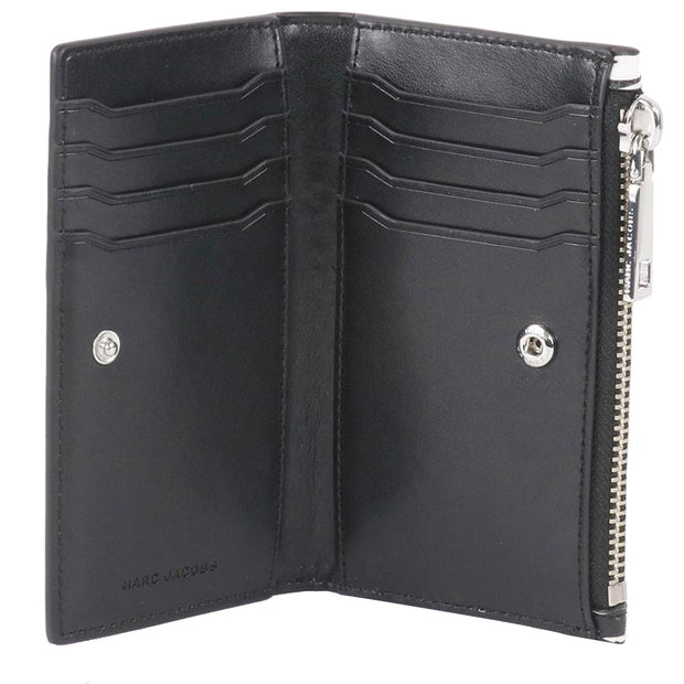 Interior View of Marc Jacobs Jumbled Logo Trademarc Medium Flat Wallet - Black/ White 4P4SMP027S02