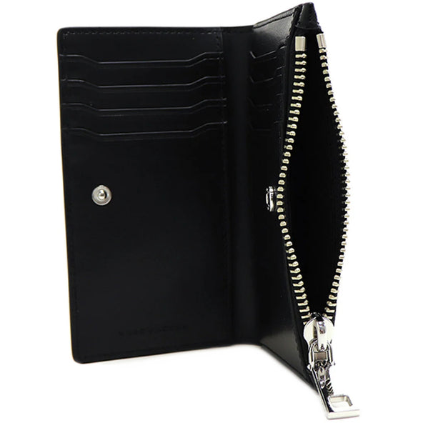 Coin Compartment of Marc Jacobs Trademarc Medium Flat Wallet - Black 4P4SMP026S02