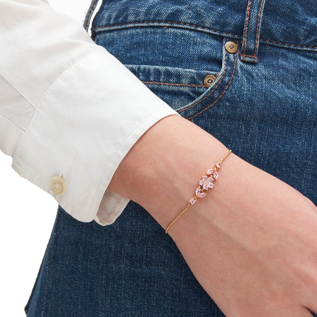 NWT Kate Spade Gleaming Gardenia Flower Slider Bracelet  NWT Kate Spade Gleaming Gardenia Flower Slider Bracelet main image 1