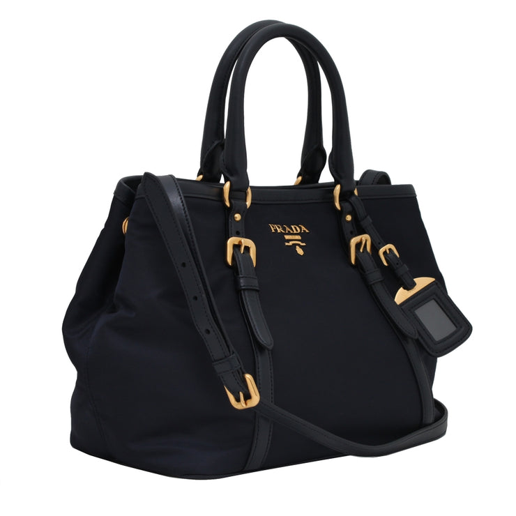Prada Prada business bag in nylon and Saffiano leather Black Cloth  ref.996144 - Joli Closet