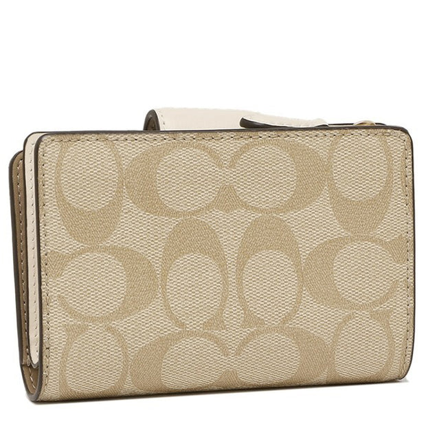Coach Medium Corner Zip Wallet in Signature Canvas in Light Khaki/ Chalk C0082