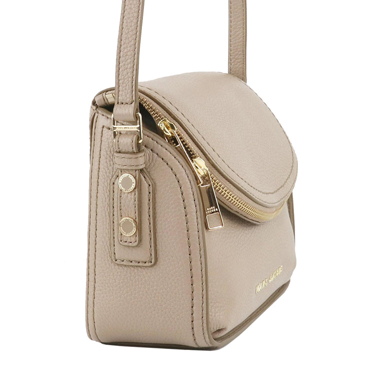 Marc Jacobs The Groove Leather Mini Messenger Bag in Greige M0016932